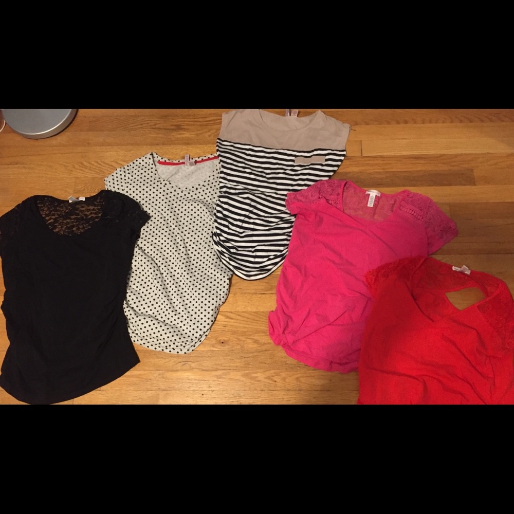 Lot of five maternity tops